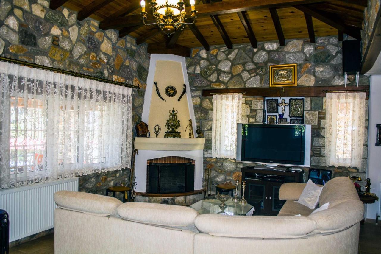 Villa Gem Moni Evaggelistrias Kültér fotó